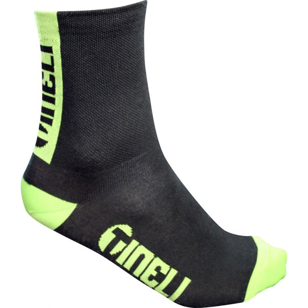 High Top Socks - Black/Green - Mangata Sport - Tineli Swim Bike Run Triathlon
