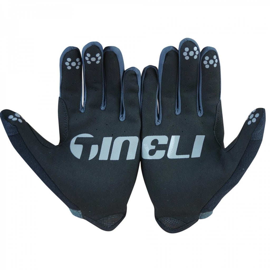 Black Trail Gloves - Mangata Sport - Tineli Swim Bike Run Triathlon